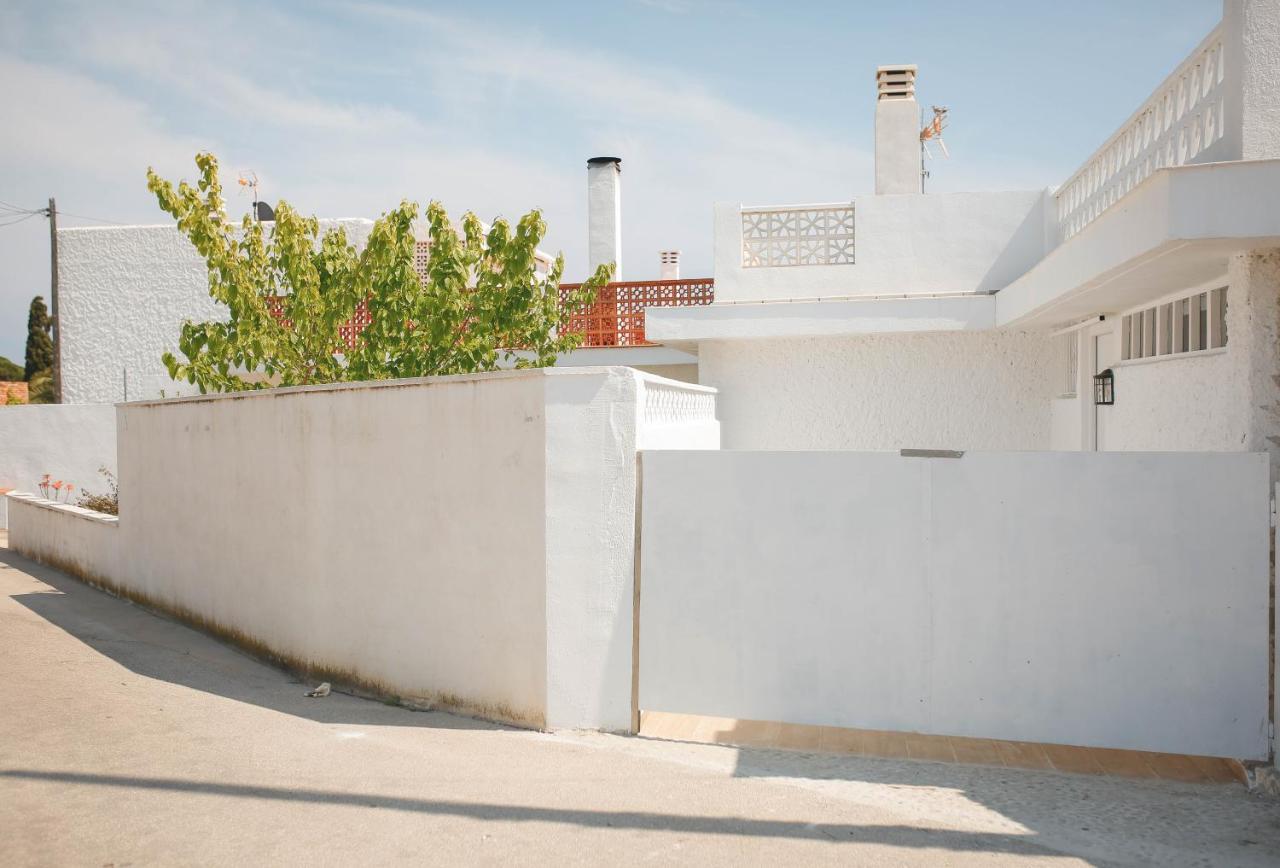 Bungalow Con Encanto Y Vistas Al Mar Винарос Экстерьер фото